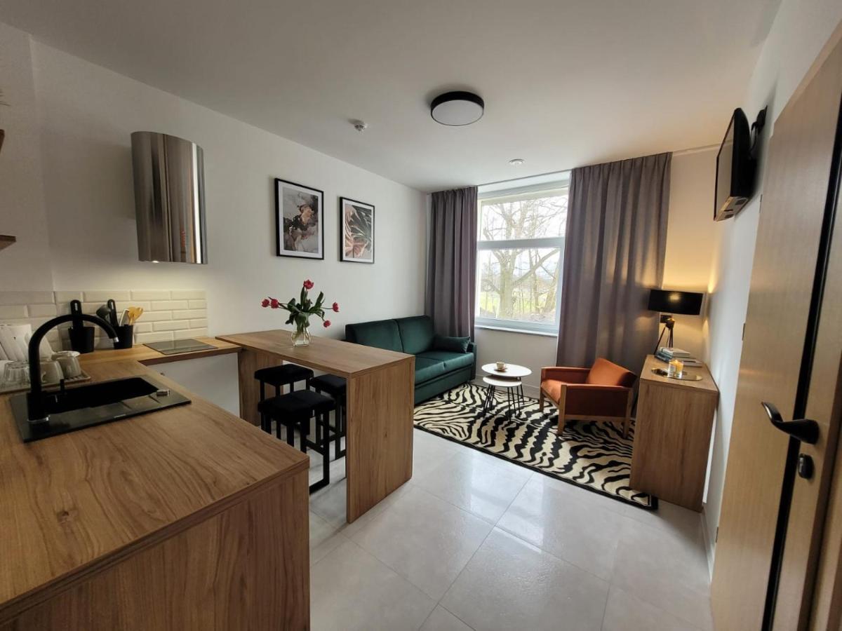 Good Sleep Bed and Breakfast Kolonowskie Buitenkant foto