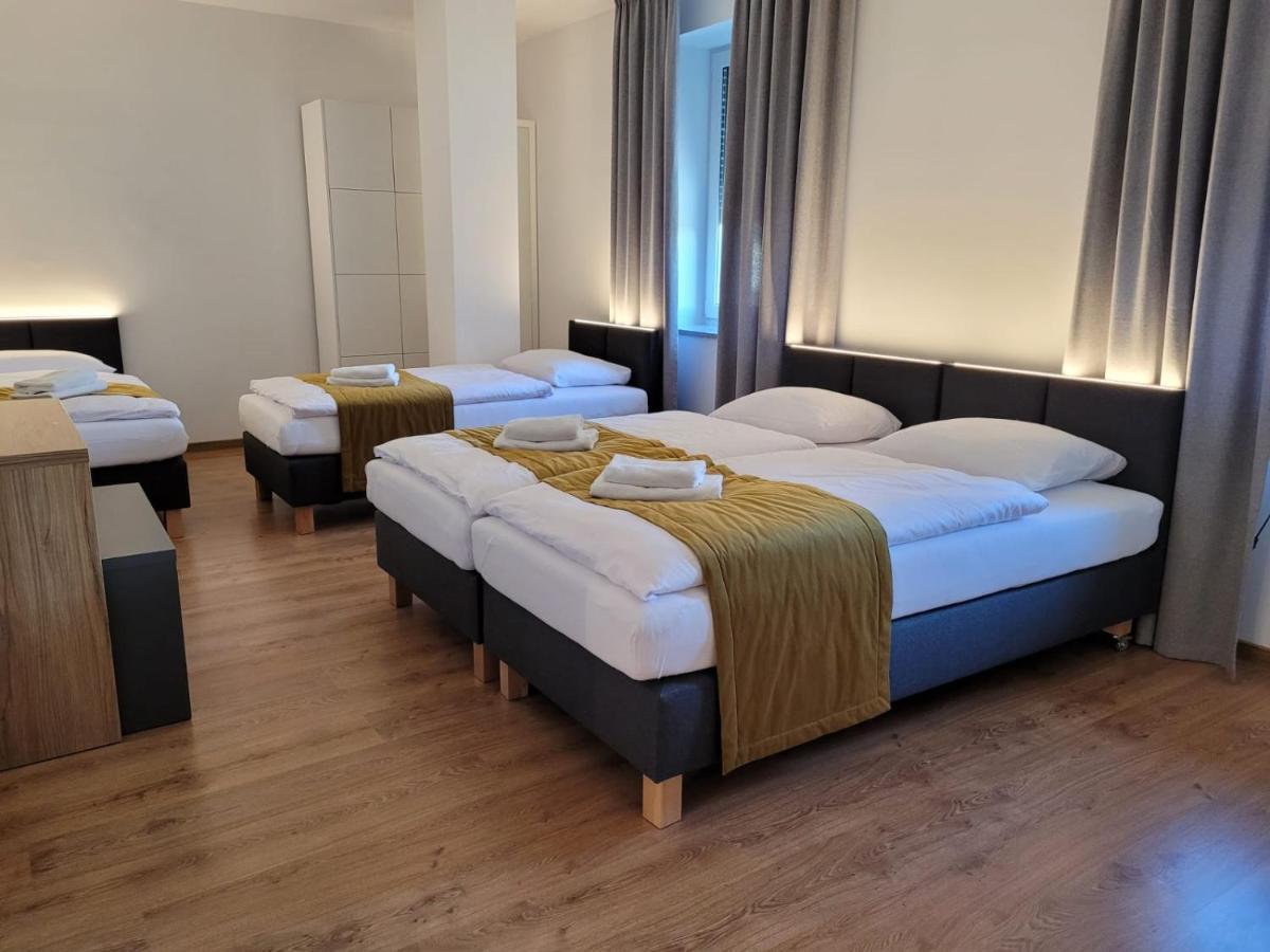 Good Sleep Bed and Breakfast Kolonowskie Buitenkant foto