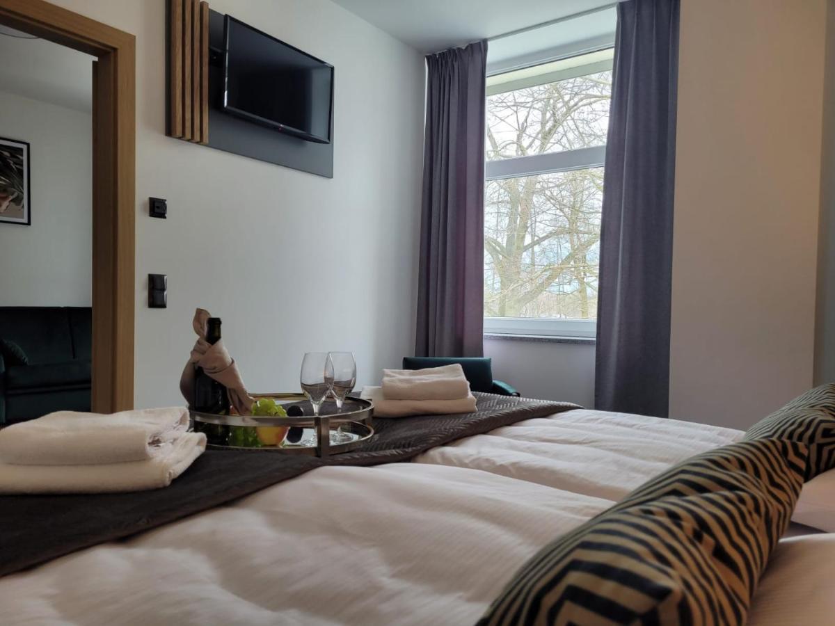 Good Sleep Bed and Breakfast Kolonowskie Buitenkant foto