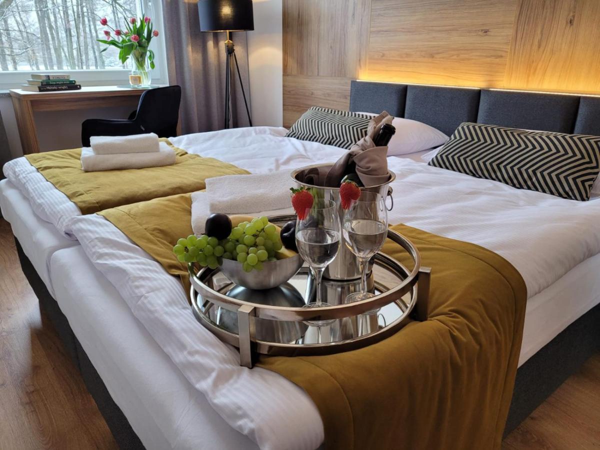 Good Sleep Bed and Breakfast Kolonowskie Buitenkant foto