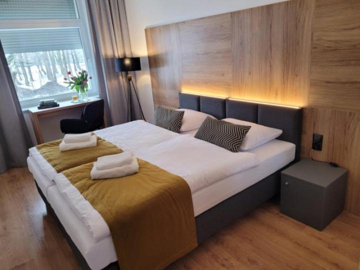 Good Sleep Bed and Breakfast Kolonowskie Buitenkant foto
